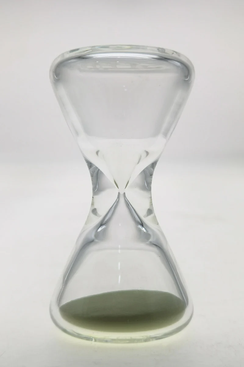 TAG - 3.5" Hour Glass with Glow in the Dark Sand - Image 63